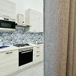 Simone's House アパート