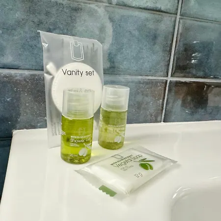 Simone's House アパート トゥーリエ